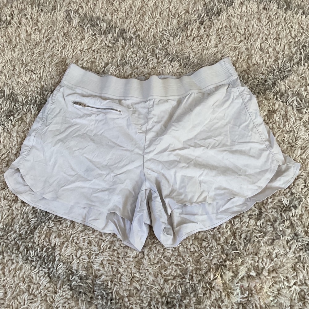 Athleta Trekkie‎ North Light Gray Ripstop Shorts Womens 14